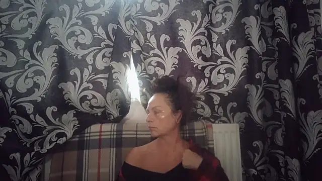 LindaStarS online show from October 10, 5:12 am