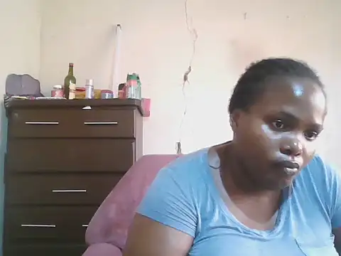 sexybigboobz online show from March 25, 9:01 am