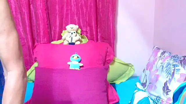 SLUTTYROXY online show from February 3, 5:39 pm