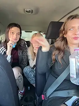 MariiD online show from April 1, 1:41 pm