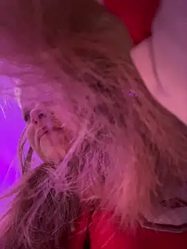 AnastasiaAniess online show from November 13, 6:12 am