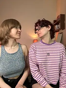 Jitoon Exe online show from October 19, 5:48 pm