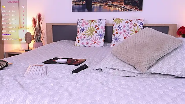 Leila  Sweet online show from March 7, 8:54 am