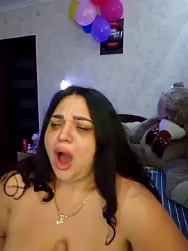 littleRikka online show from April 18, 7:58 pm