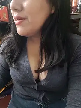 Kalani Engel online show from November 29, 6:23 pm