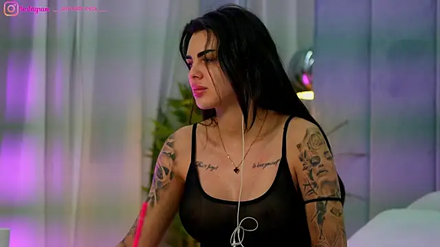 perfectt33n online show from April 14, 1:33 pm