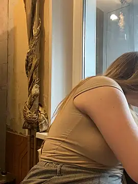 -MimmiLissa- online show from April 6, 1:23 pm