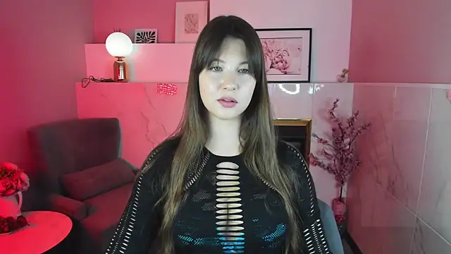 ElizaMild online show from November 4, 1:38 pm