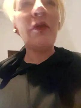 PinkTheHawk online show from January 13, 10:41 am