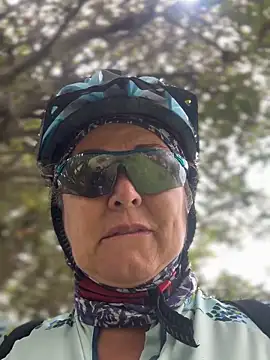 emma tour online show from October 31, 3:49 pm