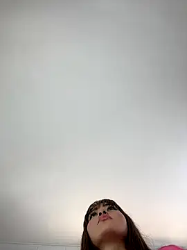 Snapshot of hollythomson chatting on October 20, 7:06 pm hollythomson online show from October 20, 7:06 pm