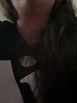 Snapshot of itsCassie chatting on October 9, 4:00 pm itsCassie online show from October 9, 4:00 pm