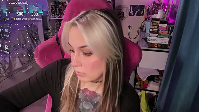 ChloeKohaku online show from January 18, 11:17 am