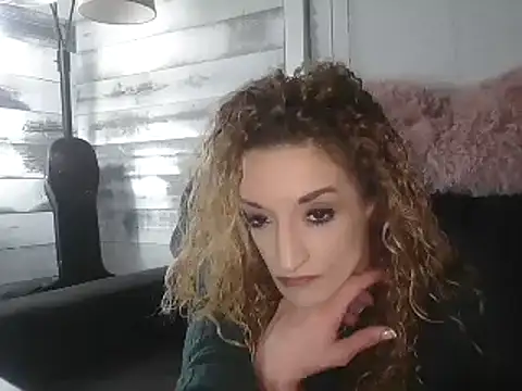 AshleyRain online show from December 4, 7:32 am