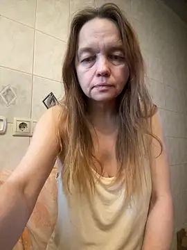 Susanel online show from April 15, 11:00 am