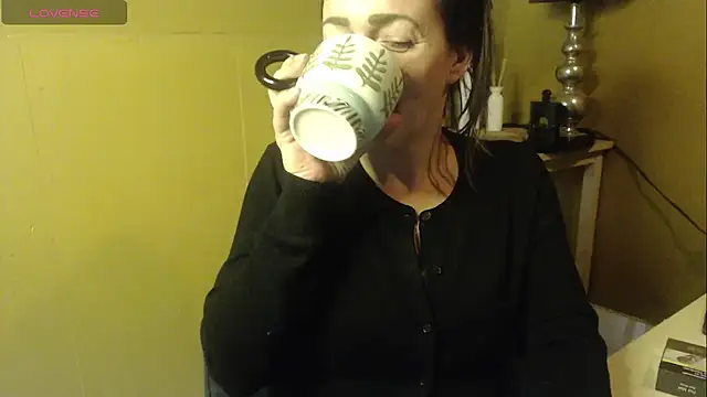 cloe85nl online show from March 17, 12:53 pm