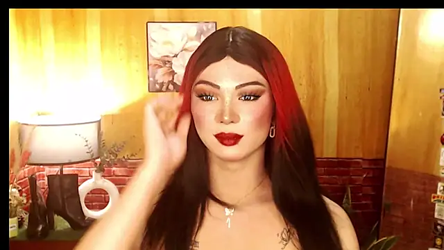 Snapshot of MagneticBeauty chatting on September 12, 4:47 pm MagneticBeauty online show from September 12, 4:47 pm
