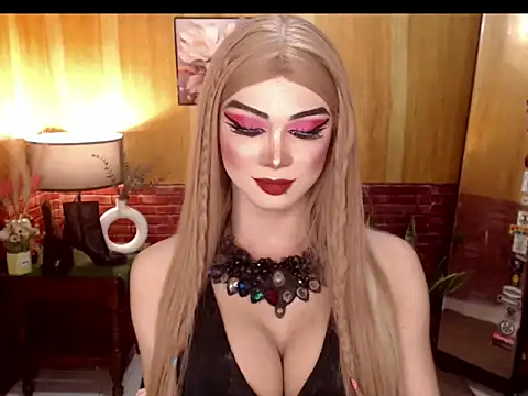 Snapshot of MagneticBeauty chatting on September 11, 4:40 pm MagneticBeauty online show from September 11, 4:40 pm