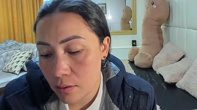 gaby trent online show from February 24, 2:38 pm