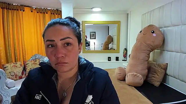 gaby trent online show from October 8, 3:38 pm