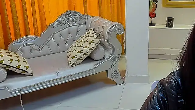 gaby trent online show from April 4, 2:49 pm