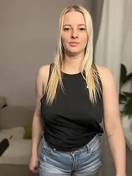 Princessa ya online show from March 11, 1:25 pm