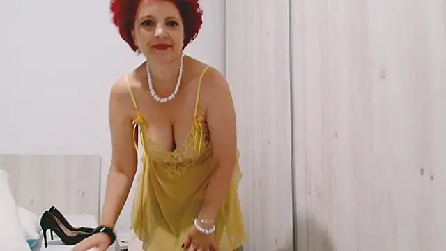 MilfSupreme online show from September 15, 3:53 pm