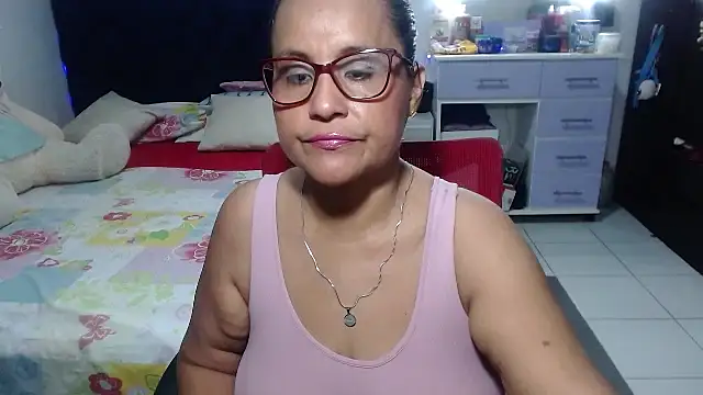 pervert mommy  online show from April 21, 9:49 am