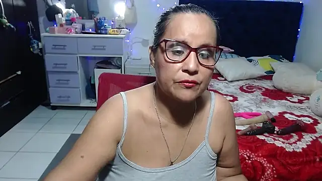 pervert mommy  online show from May 27, 10:56 am
