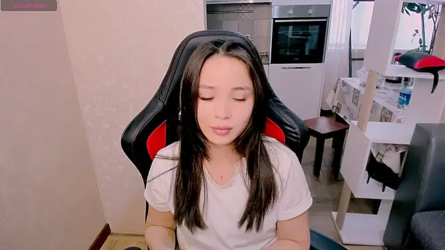 AyaMoon online show from October 22, 5:45 am