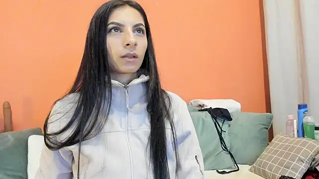 Dirty-Bya online show from April 8, 6:10 pm