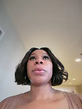 Belle    online show from January 18, 4:47 pm