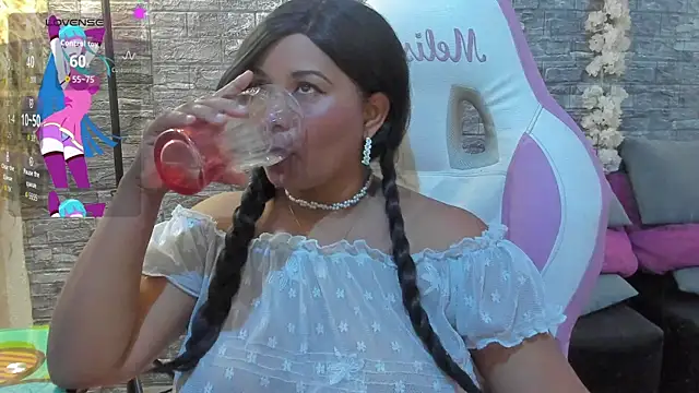 paola ih online show from April 4, 8:51 pm