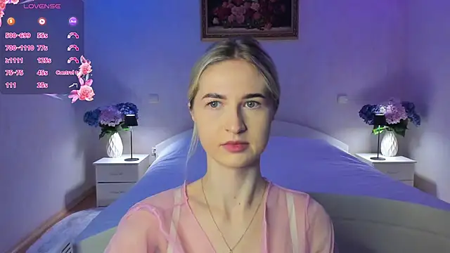 AnnaCarrera online show from April 15, 7:58 pm