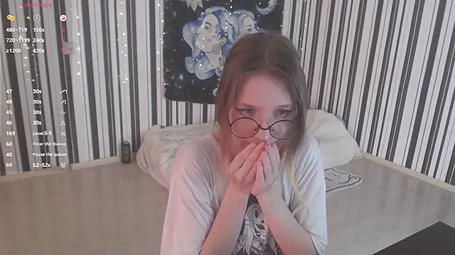 Snapshot of _Hanna_Moon_ chatting on September 13, 12:24 pm Hanna Moon online show from September 13, 12:24 pm