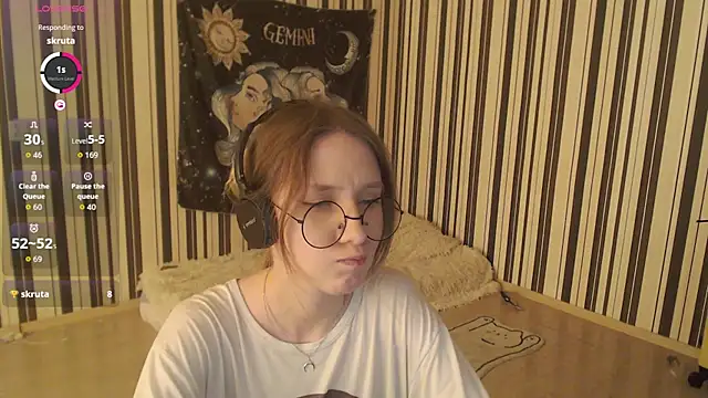Snapshot of _Hanna_Moon_ chatting on October 1, 2:55 pm Hanna Moon online show from October 1, 2:55 pm
