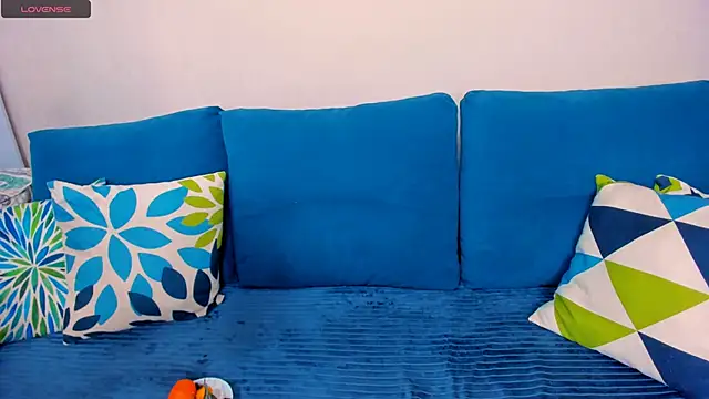 EllenMoore online show from November 17, 3:07 am