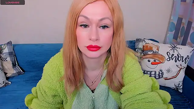 EllenMoore online show from January 11, 3:11 am