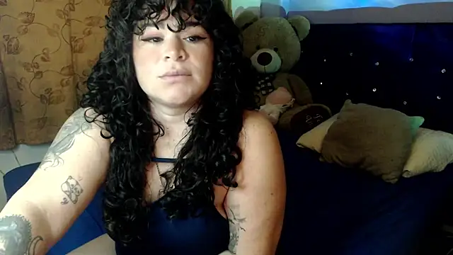 ANGELIQUE KLANE online show from October 17, 1:20 am