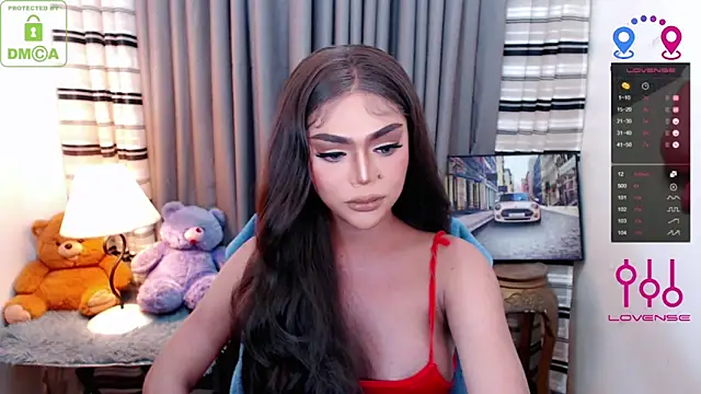 Fantacyoflove online show from October 21, 10:47 pm