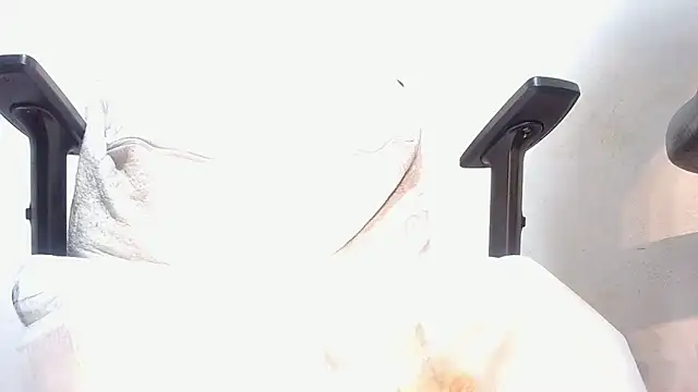 dalilasquirt1 online show from March 1, 1:00 pm