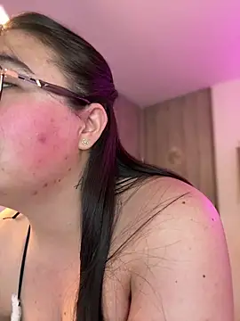 vaneelee online show from February 28, 2:55 am