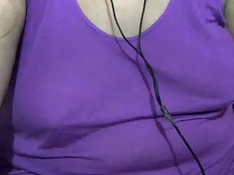 giga-bite online show from October 4, 6:01 pm