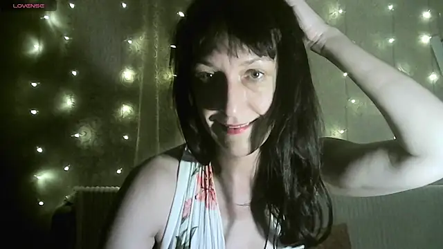 MarieODahliaS online show from October 31, 12:31 pm