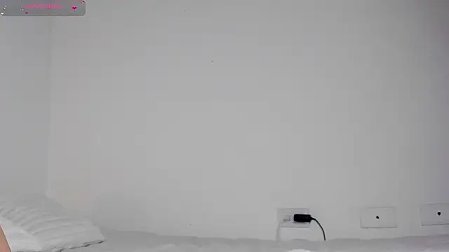 sophia clark1 online show from February 16, 6:08 pm