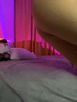  sweet baby  online show from April 8, 12:13 am