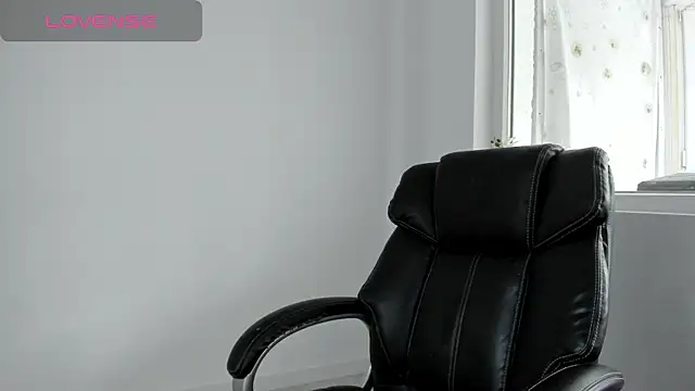 Snapshot of DiamondKay chatting on September 17, 8:34 am DiamondKay online show from September 17, 8:34 am