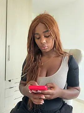 katherin cruz  online show from April 2, 5:43 pm