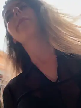 nicole 98 online show from April 10, 2:56 pm