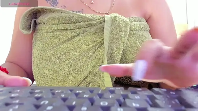 sweetfabianaxl online show from April 11, 7:39 pm